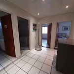 Chez Fretz Apartment *